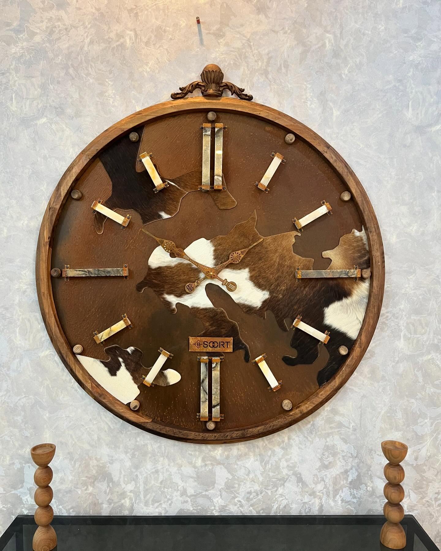 ساعت دیواری چوبی اکسید شده مدل هورس | ارسال به سراسر کشور