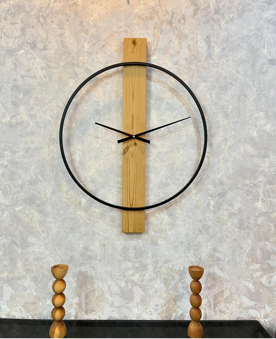 ساعت دیواری و ستونی